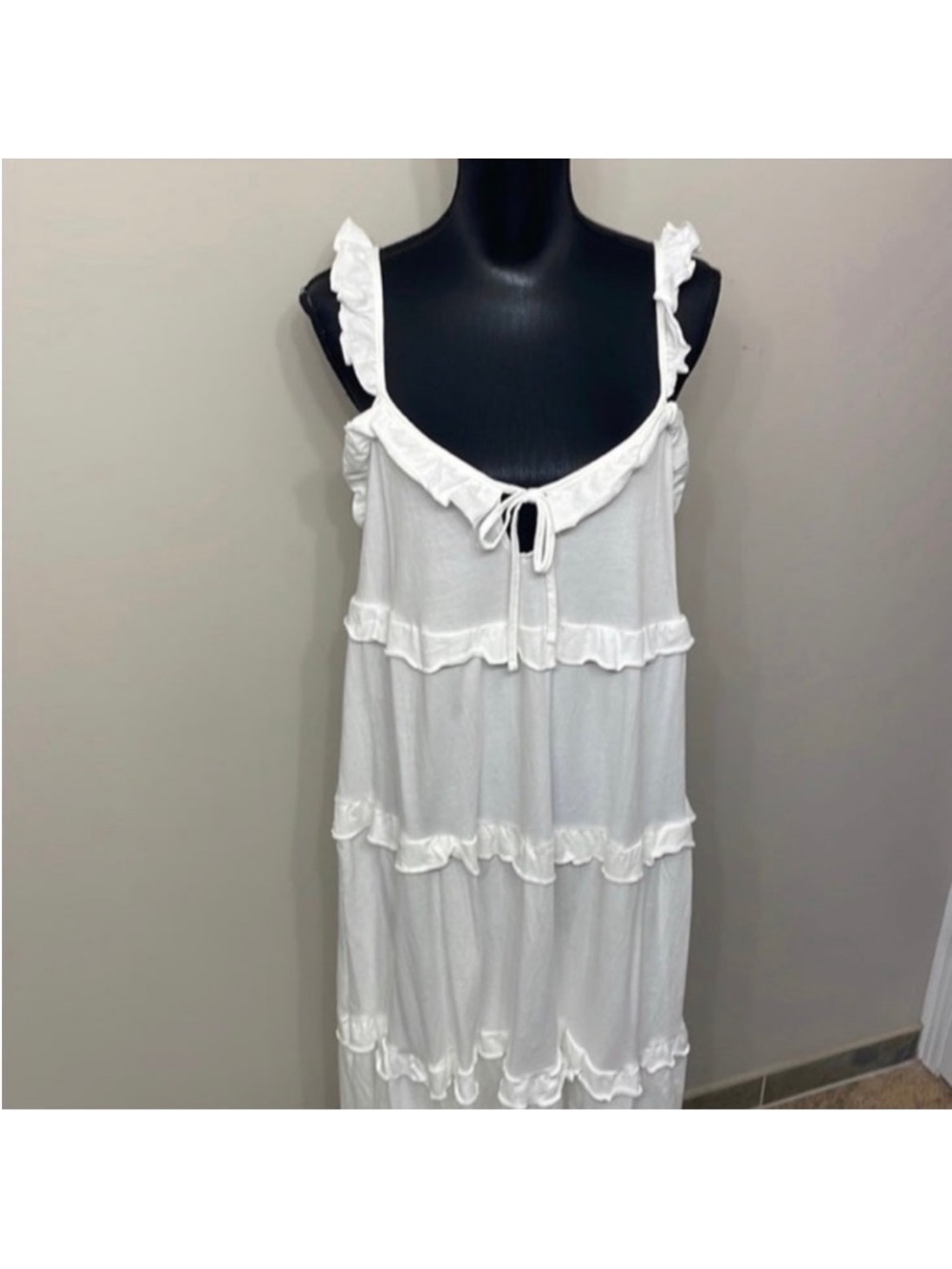 NWT J.Crew Women’s White Ruffle-Tier Midi Dress M